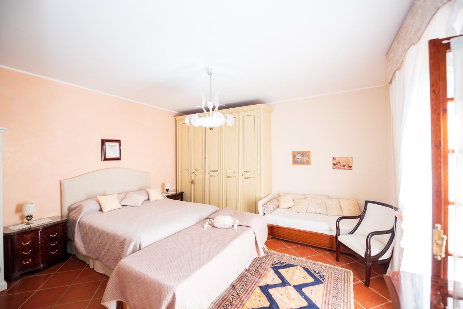 Villa Ida Bed & Breakfast Terracina Exterior photo