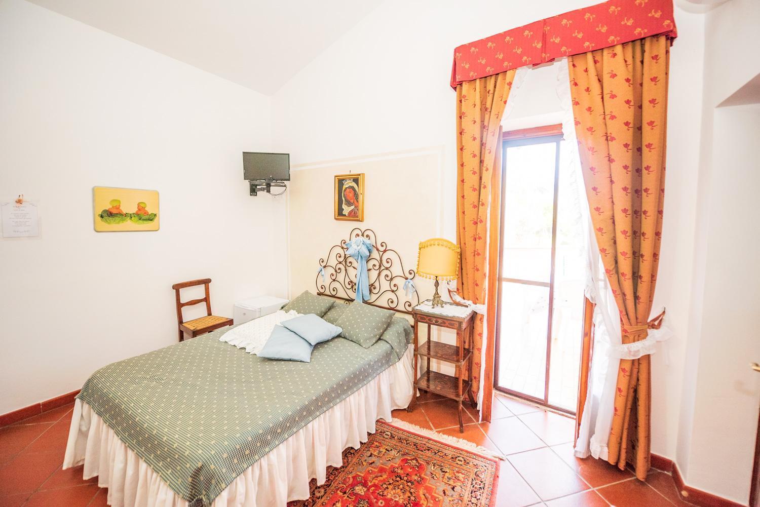Villa Ida Bed & Breakfast Terracina Exterior photo